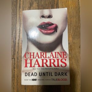 Charlaine Harris Dead Until Dark Book